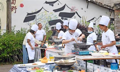 仙居哪些喫的特產：在風景如畫的仙居，除了那裡的風景美不勝收之外，人們也常常驚嘆於當地豐富的美食資源。